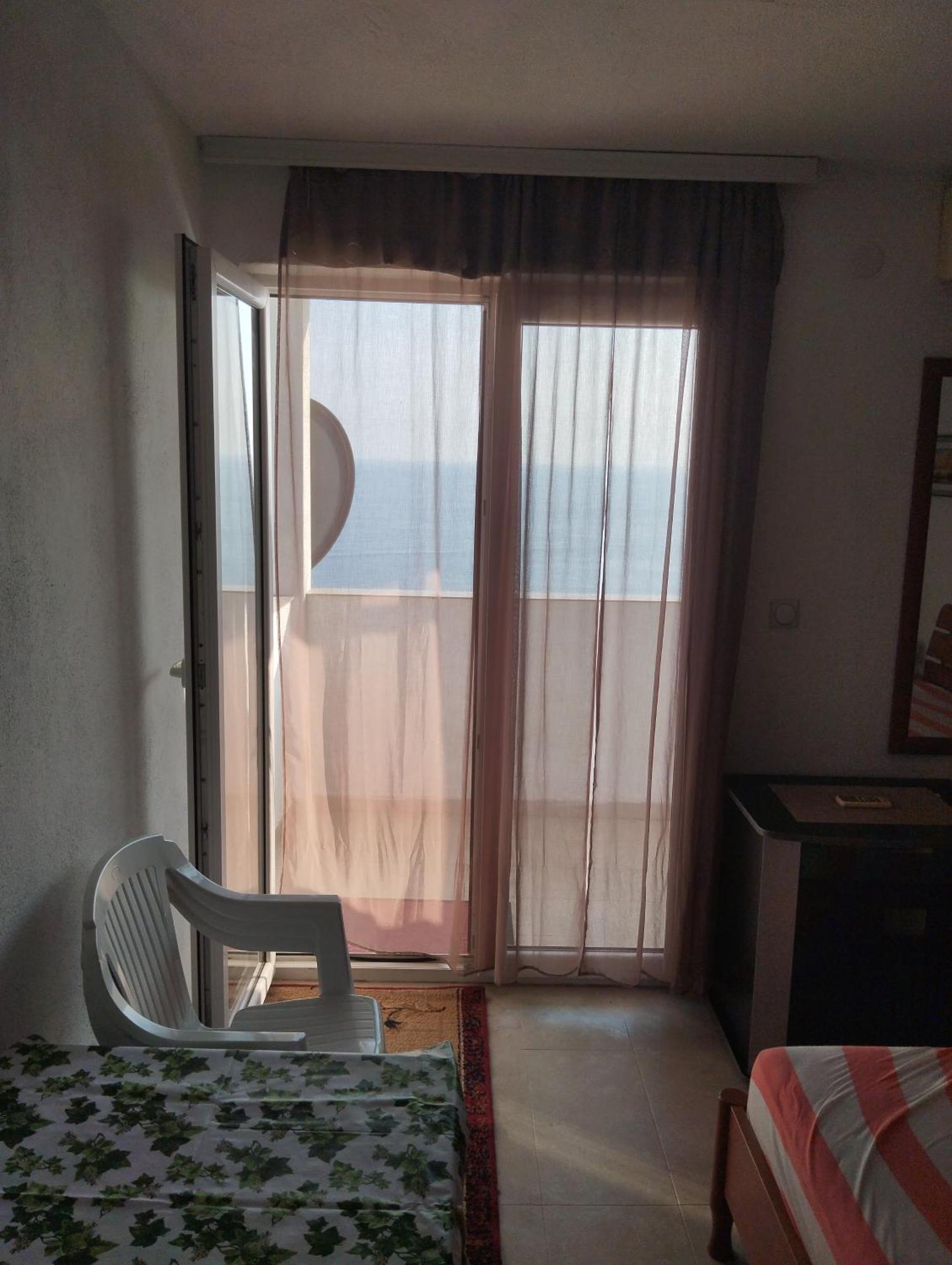 Apartment Boksi Ulcinj Bagian luar foto