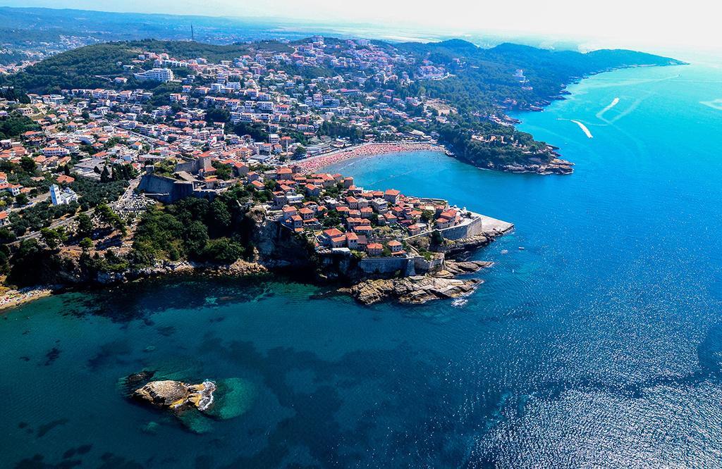 Apartment Boksi Ulcinj Bagian luar foto